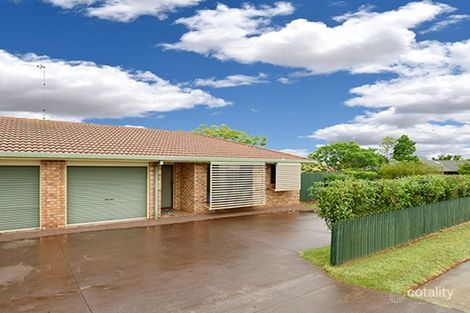 2/13 Gabrielle St, Kearneys Spring, QLD 4350