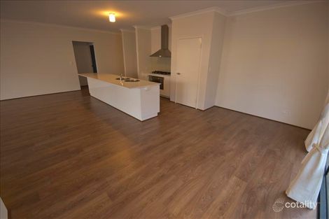 Property photo of 5 Mirbelia Street Hammond Park WA 6164