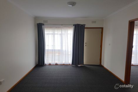 Property photo of 2/105 Ormond Road East Geelong VIC 3219