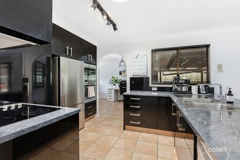 Property photo of 11 Ogilvie Street Bundamba QLD 4304