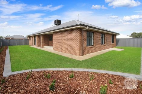 217 Brooklyn Dr, Thurgoona, NSW 2640