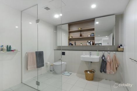 Property photo of 402/10 Waterview Drive Lane Cove NSW 2066