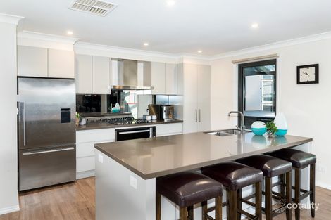 Property photo of 21 Elana Court Croydon North VIC 3136