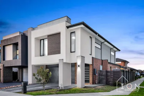 Property photo of 75 Glenrose Boulevard Clyde North VIC 3978