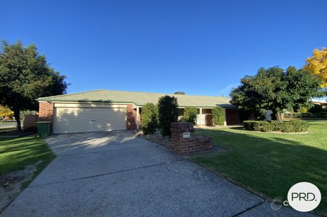 11 Faithful St, Glenroy, NSW 2640