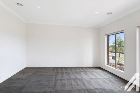 Property photo of 14 Cutler Avenue Keysborough VIC 3173