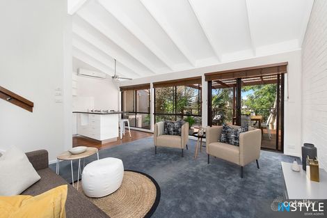 Property photo of 103 Hallen Close Phillip ACT 2606