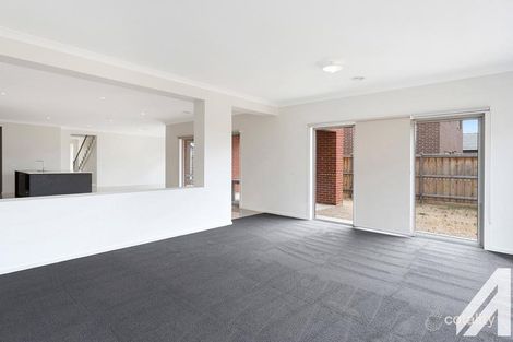 Property photo of 14 Cutler Avenue Keysborough VIC 3173