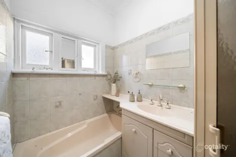 Property photo of 10 George Street Enfield SA 5085