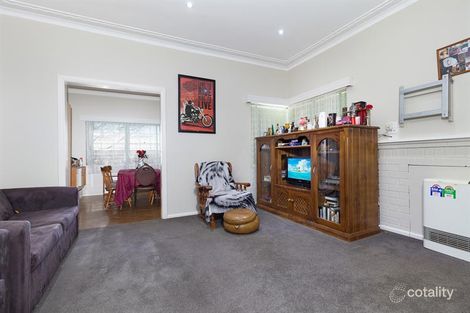 Property photo of 51 Glenroi Avenue Orange NSW 2800