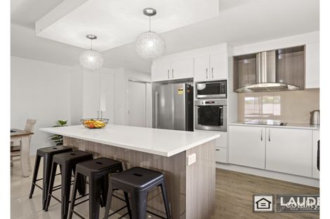 Property photo of 52 Albatross Way Old Bar NSW 2430