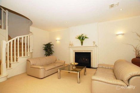 Property photo of 11 Bronte Court Croydon North VIC 3136