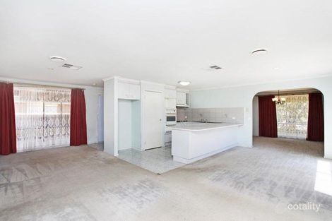 Property photo of 28 Dowling Avenue Hoppers Crossing VIC 3029