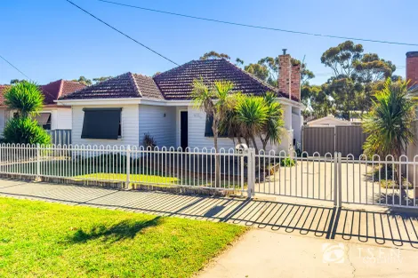 Property photo of 19 Moray Crescent North Bendigo VIC 3550