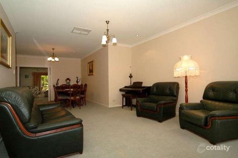 Property photo of 18 Breakwater Court Gulfview Heights SA 5096
