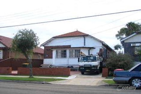 19 Quigg St N, Lakemba, NSW 2195