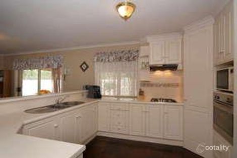 Property photo of 8 Emerald Court Athelstone SA 5076