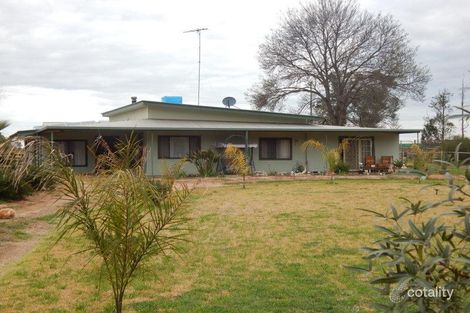 97 Murray Valley Hwy, Boundary Bend, VIC 3599