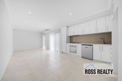 Property photo of 2/41 Balcombe Way Westminster WA 6061