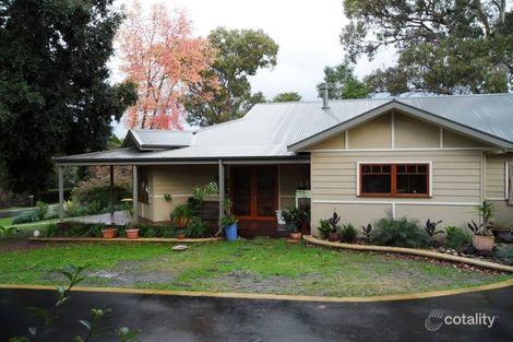 18 Bayview Ave, Upwey, VIC 3158