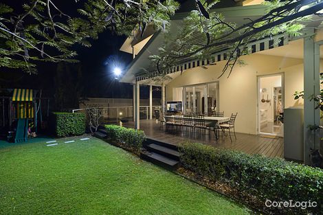 Property photo of 1042 Lakeview Terrace Benowa QLD 4217