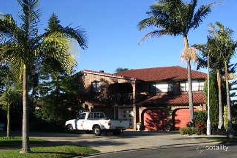 8 Ryde Pl, St Johns Park, NSW 2176