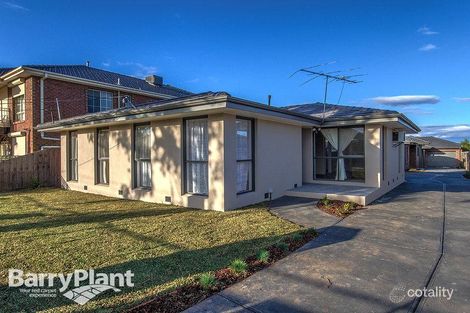 Property photo of 1/18 Honey Grove St Albans VIC 3021