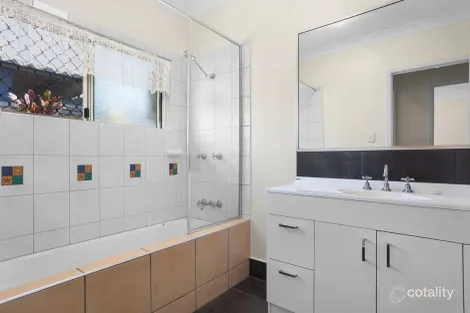 Property photo of 42 Arkendeith Drive Edmonton QLD 4869