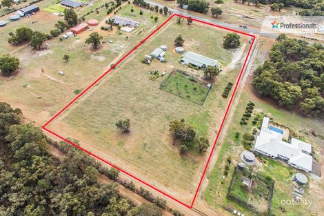 Property photo of 126 Turtledove Drive Lower Chittering WA 6084