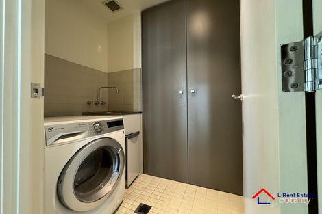 Property photo of 4G/9 Waterside Place Docklands VIC 3008