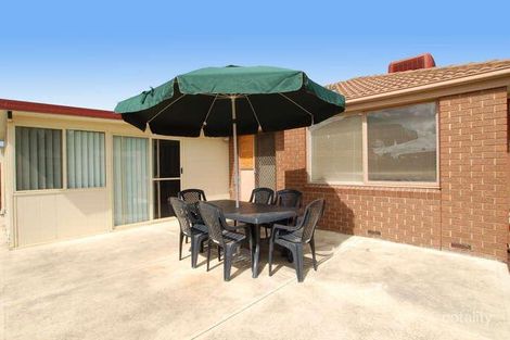 Property photo of 10 Bisley Court Craigieburn VIC 3064