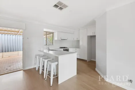 Property photo of 3/13 Farris Place Innaloo WA 6018