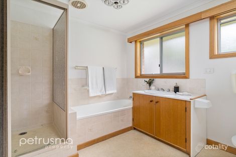 Property photo of 2/452 Churchill Avenue Sandy Bay TAS 7005
