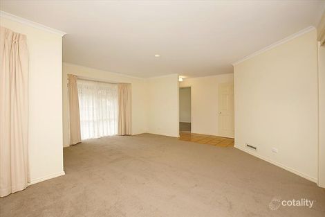 Property photo of 10 Dobell Circuit Conder ACT 2906