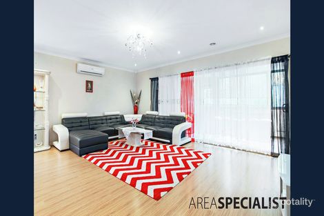 Property photo of 9 Taradale Street Cranbourne North VIC 3977