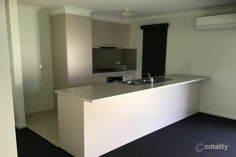 Property photo of 39 Holly Drive Wallan VIC 3756