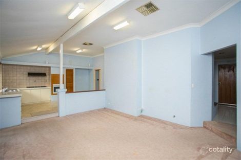 Property photo of 8 Welland Way Beechboro WA 6063