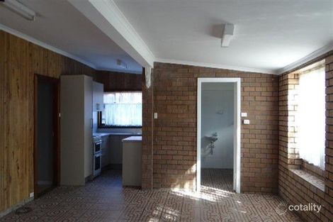 Property photo of 28 Second Avenue North Warrawong NSW 2502