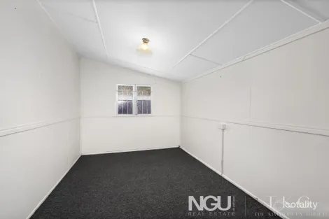 Property photo of 38 Lindsay Street Bundamba QLD 4304