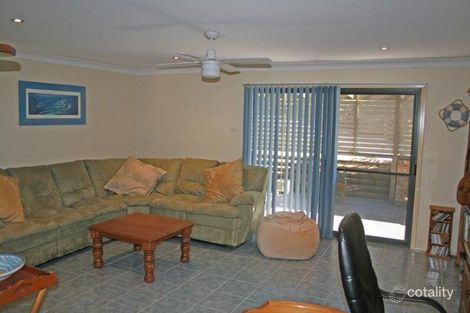 Property photo of 19 Leigh Crescent Ulladulla NSW 2539