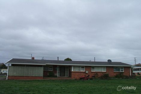 Property photo of 2 St Anne Place Devonport TAS 7310