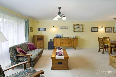 Property photo of 35 Edinburgh Road Blackburn South VIC 3130