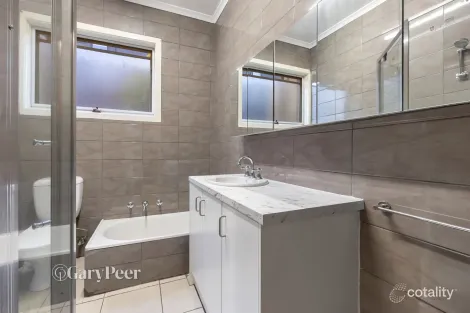 Property photo of 49 St Georges Road Elsternwick VIC 3185