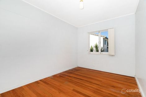 Property photo of 39 Barbara Street Manly West QLD 4179
