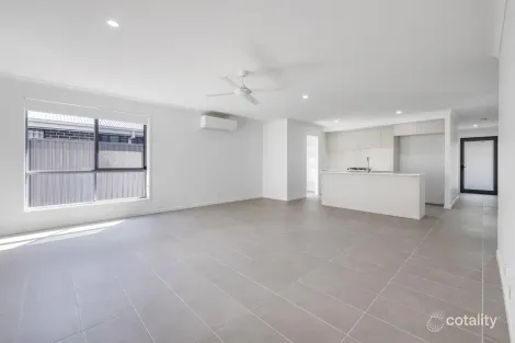 Property photo of 7 Aniseed Avenue Thrumster NSW 2444