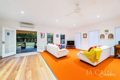 Property photo of 7 Swan Road Murrumbeena VIC 3163