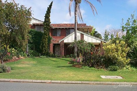 17 Lakeside Rd, Churchlands, WA 6018