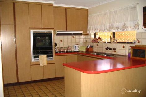 Property photo of 5 Busbridge Court Loxton SA 5333