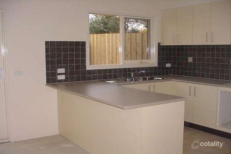 Property photo of 2/7 View Road Bayswater VIC 3153