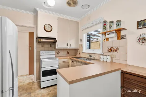 Property photo of 27 Castleton Road Herne Hill VIC 3218